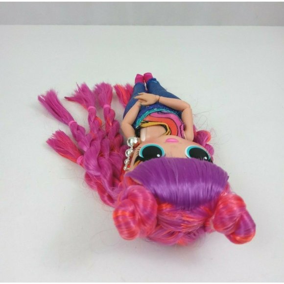 LOL Surprise! Doll OMG Series 3 Roller Skater Chick 9.5" Doll With Accessories - Picture 5 of 6